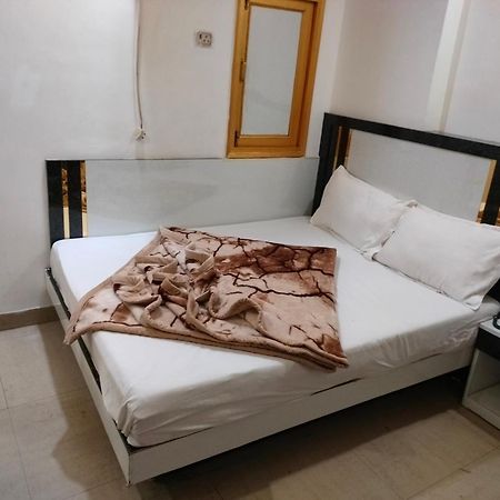 Hotel Geetanjali Inn New Delhi Exterior photo